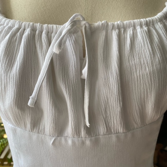 Puff sleeves crop top feminine vibe size M  slim fit - Picture 2 of 9